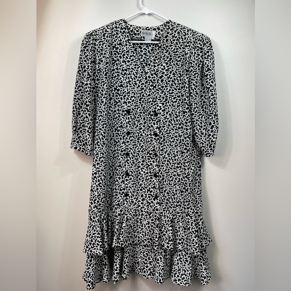 BGB Vintage 80's Black & White Art Ruffle Layered Dress Size L